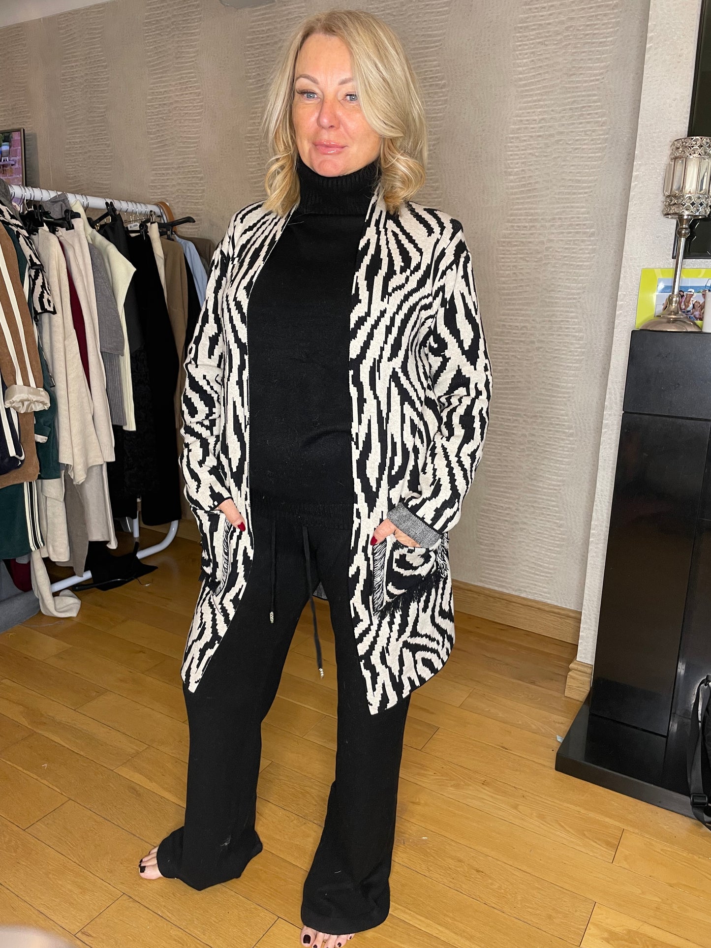 Zebra Luxe Cardigan - Black/Cream