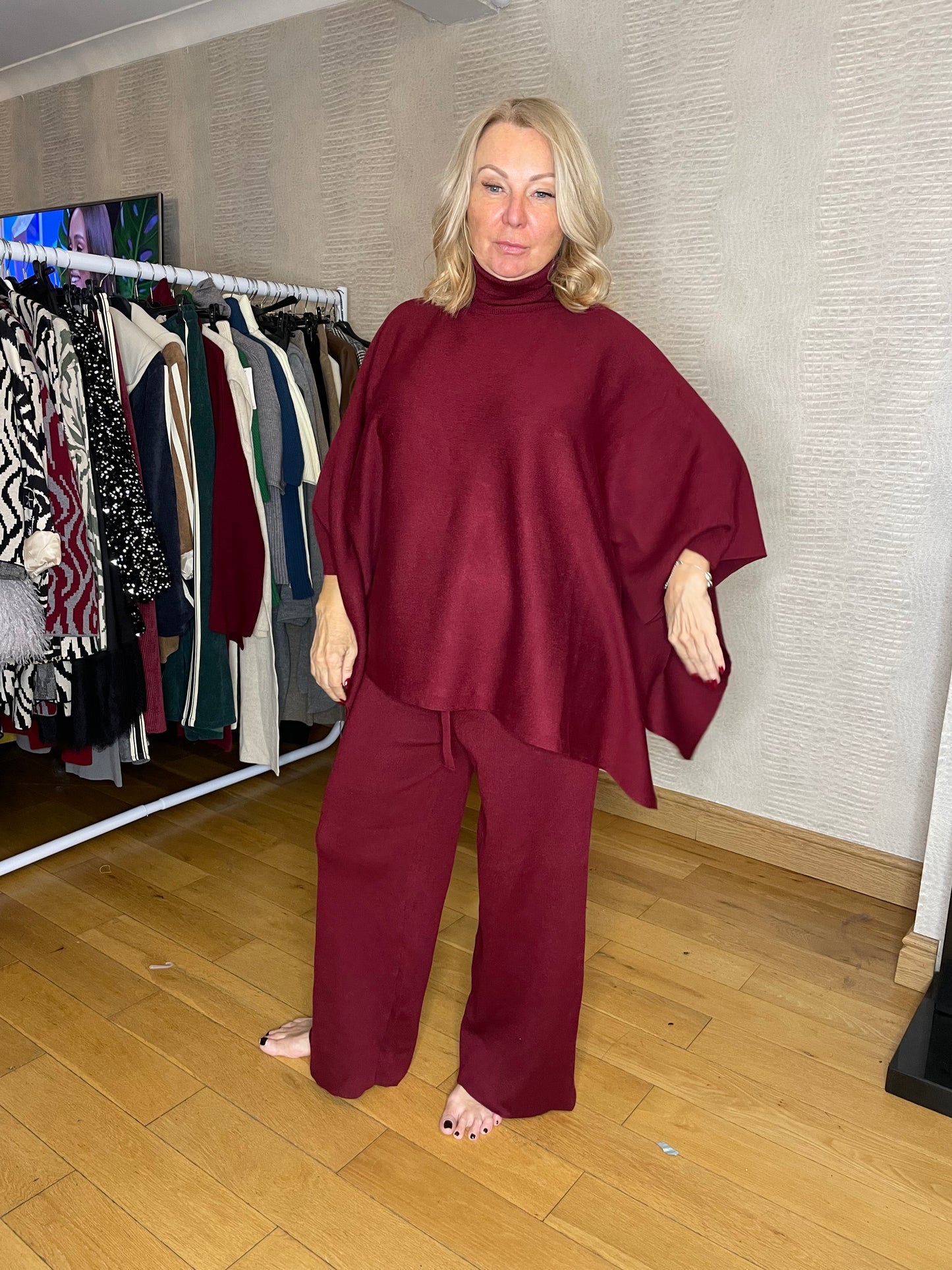 Lucia Poncho Tracksuit - Wine